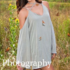 Gorgeous flowy dress!